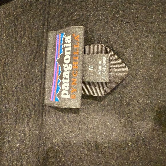 Patagonia Synchilla Black Fleece Pullover - Picture 3 of 3